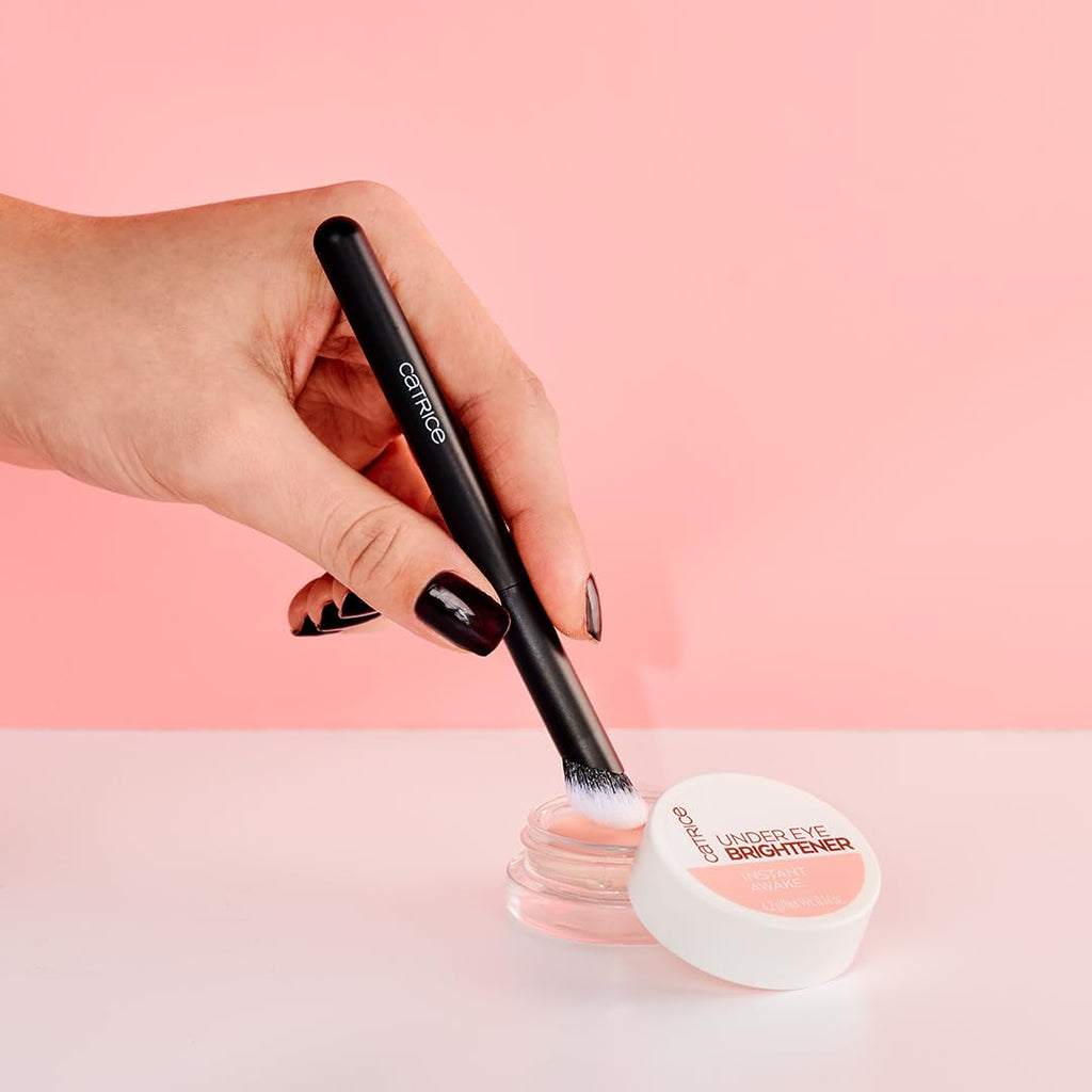 Catrice Under Eye Concealer Brush – Angled for Cream, Liquid & Powder